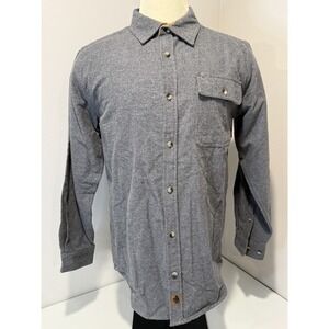 Legendary Whitetails Flannel Shirt Men's M Gray Buck Camp Long Sleeve Button-Up